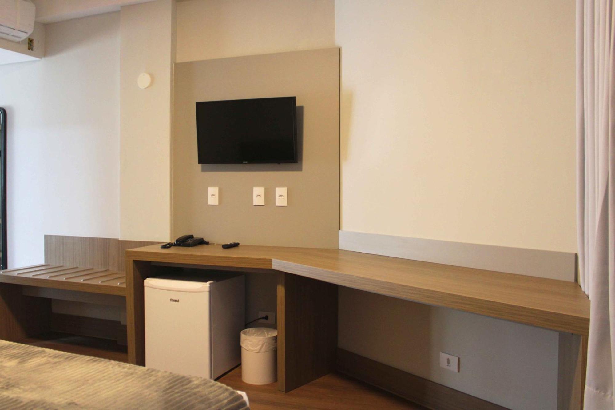 Hotel Evora By Rede Sagres Florianopolis Exterior photo